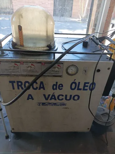 Máquina de Troca de Óleo a Vácuo ou Gravidade 220 v