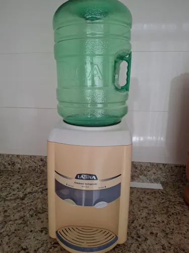 Bebedouro Refrigerado BR 3.3 Natural e Gelada com Compressor 