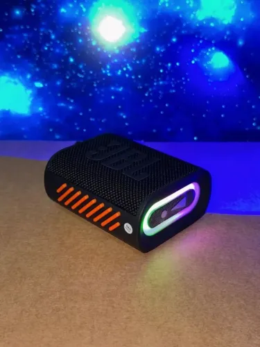 Caixa de som Bluetooth JBL portátil com Led