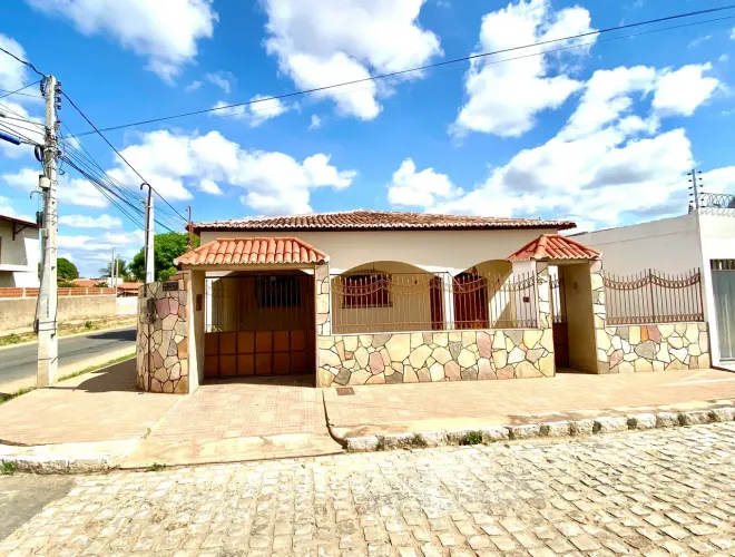 CASA NA COHAB/CONJUNTO JANDUÍS EM ASSÚ/RN - 3/4 - 170 m²