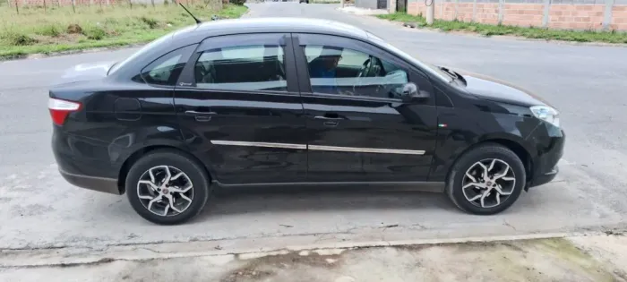 Fiat Grand Siena Attrac. 1.4 EVO F.flex 8V 2017