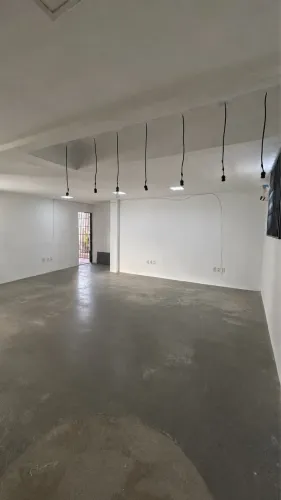 Alugo sala comercial
