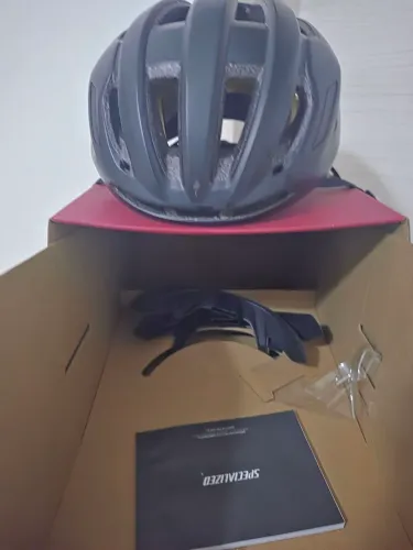 Capacete Specialized Chamonix 3