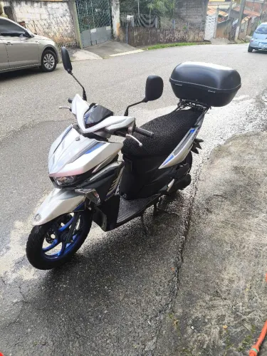 Yamaha neo 125 2020. 2026 pago. R$ 10.000,00.