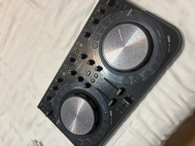 Controladora Pioneer DDJ (com defeito - não liga)