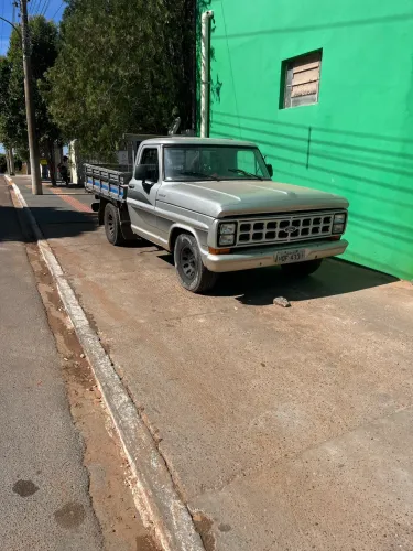 Ford F-1000 S. S. Diesel / S.s. Diesel Turbo 1991