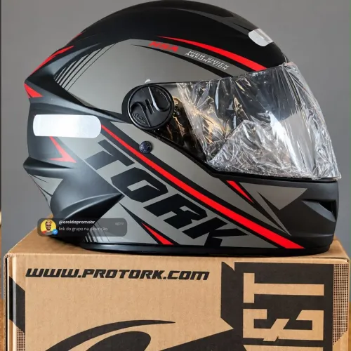 Capacete esportivo r8