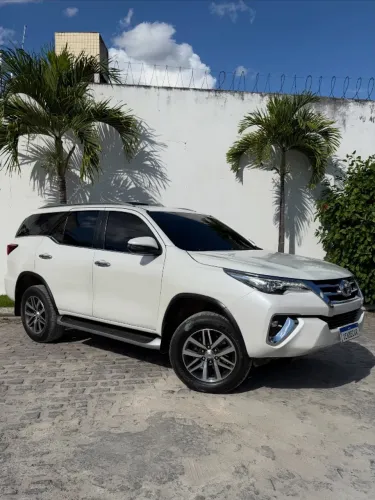 Toyota Hilux SW4 SRX 4X4 2.8 TDI 16V Dies. Aut. 2019