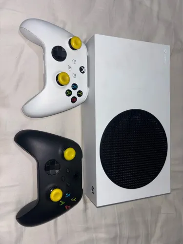 Xbox series s - perfeito estado - roda GTA VI