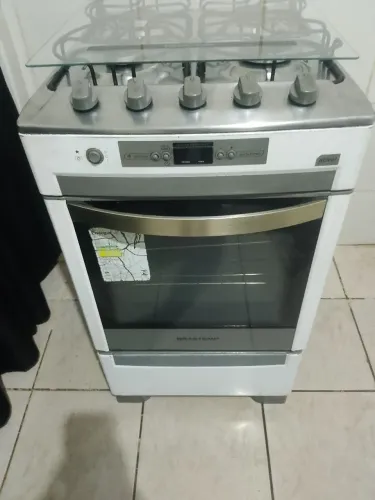 VENDO FOGÃO USADO 4 BOCAS FUNCIONANDO TUDO. ( NÃO ENTREGO)
