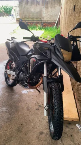 Xre preta 2010