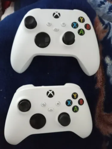 Controle original xbox S funcionado normal único detalhe apenas com drift