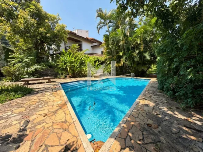 Casa à venda no Condomínio Marambaia em Vinhedo - SP