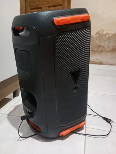 Vendo essa caixa bombox
