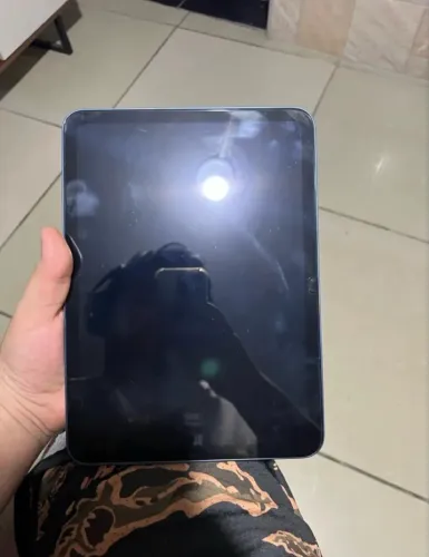 iPad 10 64gb + capa e teclado