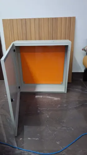 Painel quadro de comando  novo 600x600x200  marca Opção painéis Valor : 250 reais