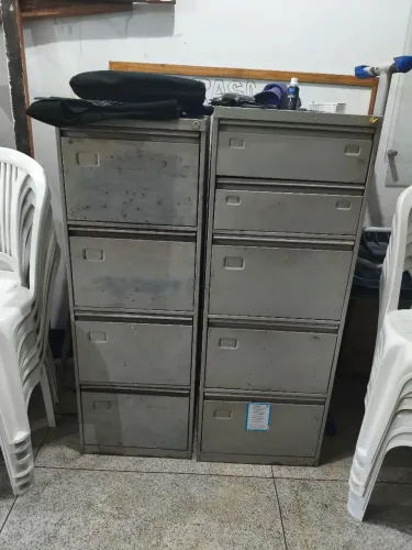 2 Armário de Aço - R$ 250,00