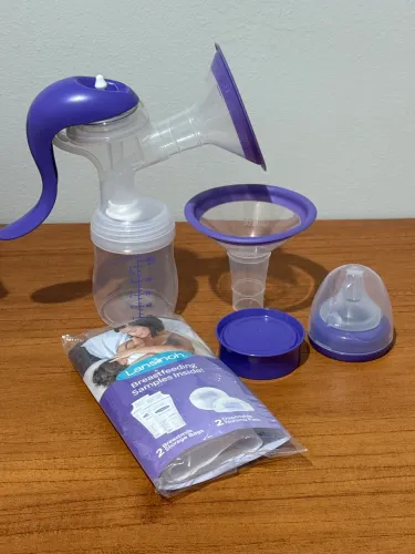 bomba de tirar leite manual