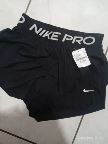 Short Nike