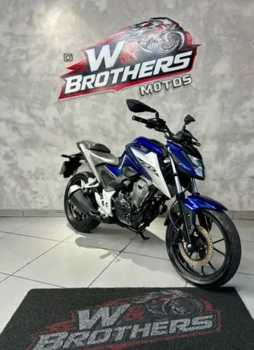 Honda CB 300f Twister Flex 2026