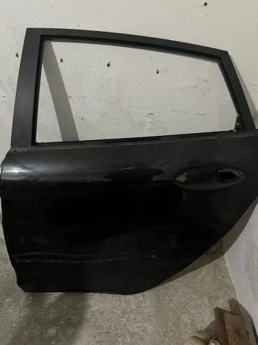 Porta traseira esquerda New Fiesta 2014