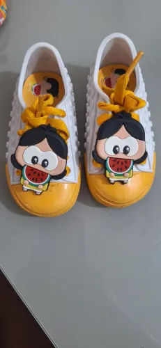 Tenis melissa num 19
