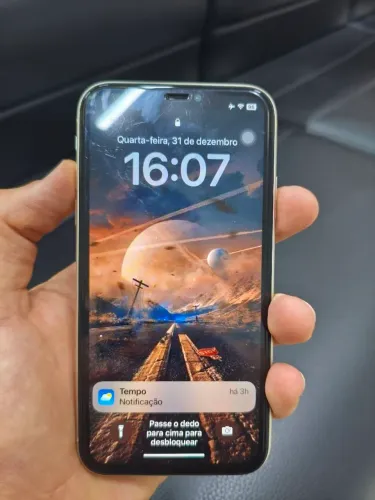 iPhone 11 64GB Branco - Completo com carregador e capinha - Ótimo estado