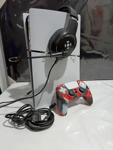 PLAY STATION 5 SLIM