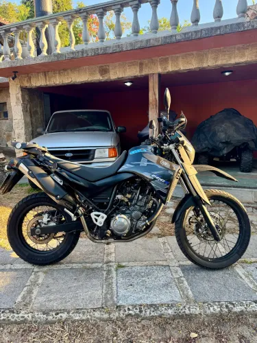 Yamaha XT660R 2013 Preta - 64.350 km Originais