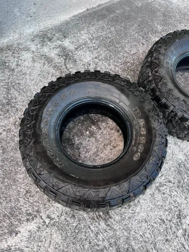 Kit 4 Pneus Roadcruza Aro 16 RA3200 315/75R16 127/124Q 10PR (Valor Negociável)