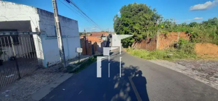TERRENO A VENDA