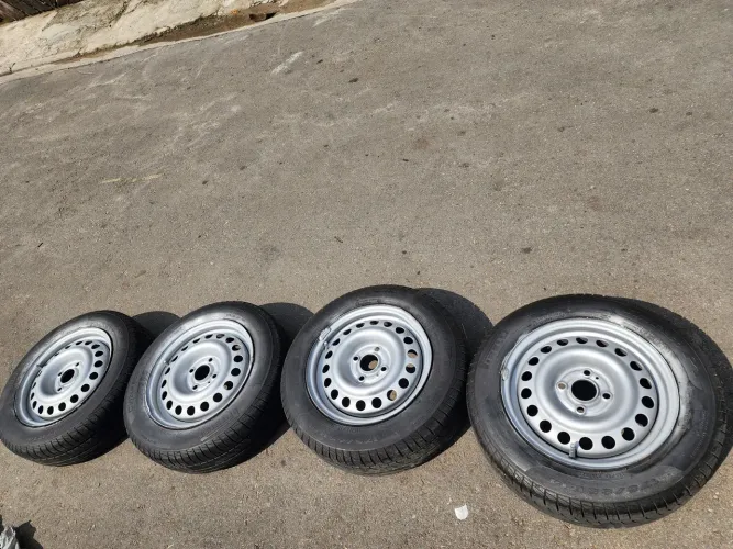 Pneus Pirelli 14 ! 175/65