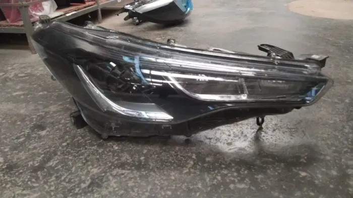 Farol Corolla Cross Xr Led 2021 ate 2026