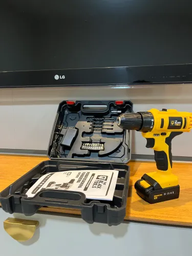 Furadeira Parafusadeira Sem Fio A Bateria Tb-12e 12v 3/8 10mm Com Maleta E Acessórios