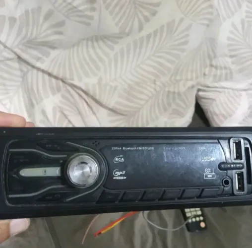 Auto rádio frist pion