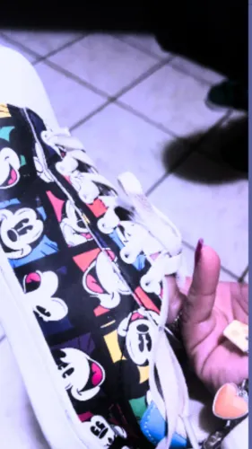 Tênis Mickey Mouse - Exclusivo Disneyland Paris (Praticamente Novo) TAM 35