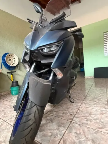 Yamaha Xmax 250