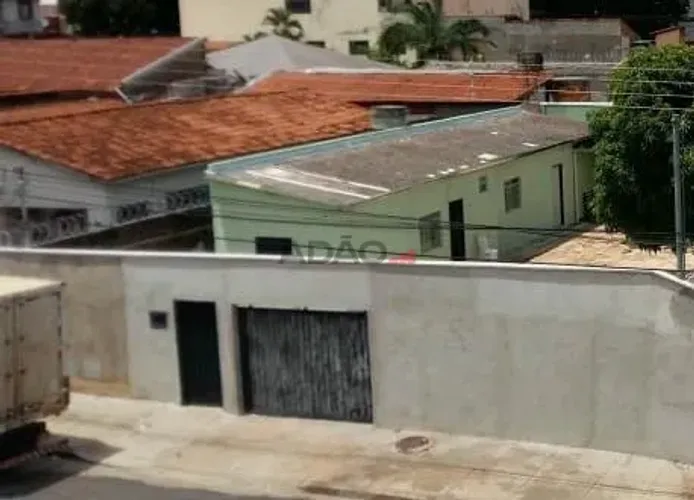 LOTE NO LESTE UNIVERSITÁRIO