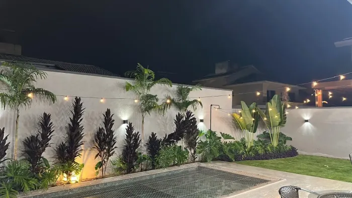 Sobrado a venda em Condomínios Jardins Madri