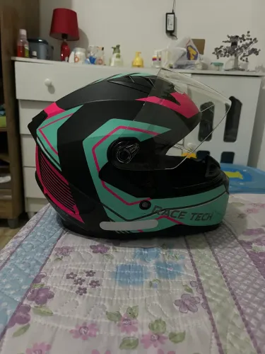 Capacete Race Tech