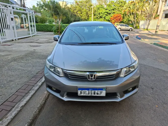 Honda Civic Sedan LXS 1.8/1.8 Flex 16V Aut. 4P 2015