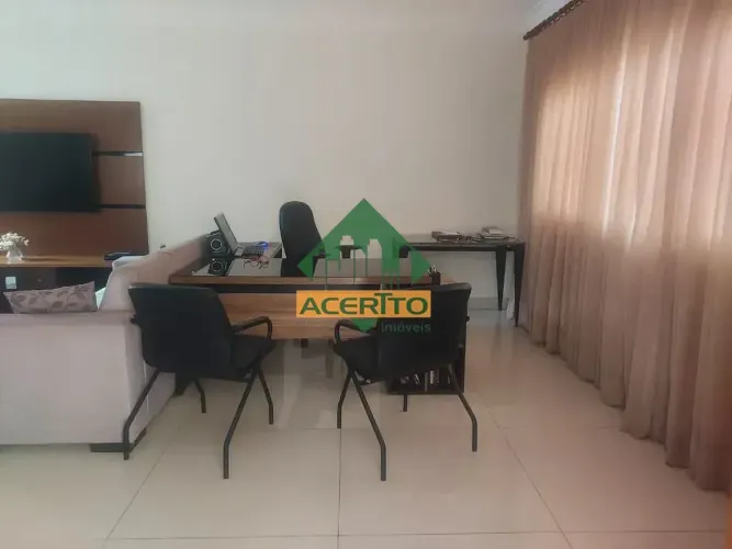 Casa com 3 dormitórios à venda, 166 m² por R$ 750.000,00 - Jardim Nova Yorque - Araçatuba/