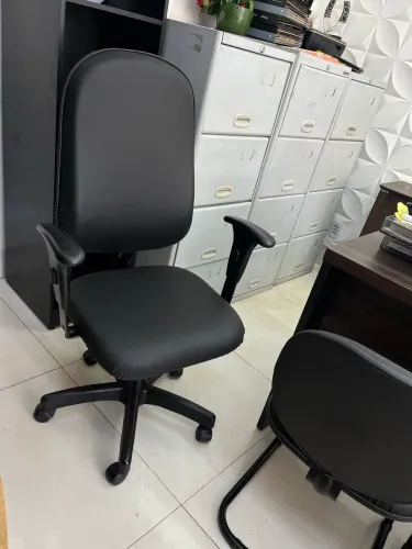 Móveis de escritório