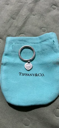 Anel com pingente de coração Return to Tiffany