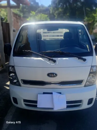 Caminhão kIA  2013<br>Modelo - UK2500 HD SC<br>KM 80301 - CARROCERIA <br>Preço 75.000,00