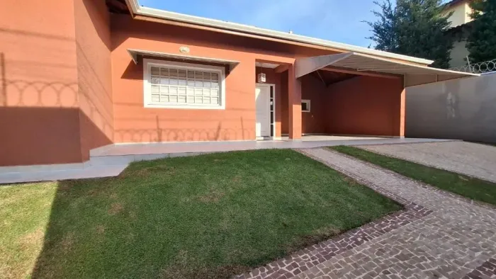 Casa à Venda ou para alugar no Alto das Palmeiras Itu/SP