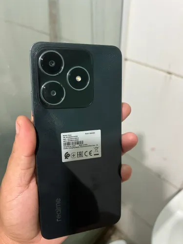 Vendo Xiaomi C61 sem nenhum defeito ..