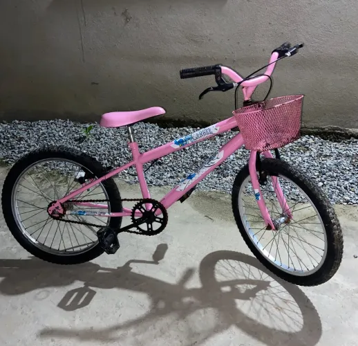 Bicicleta infantil seminova