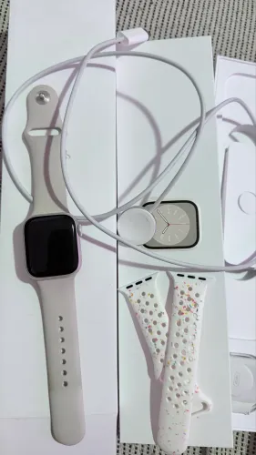 Apple Watch 8