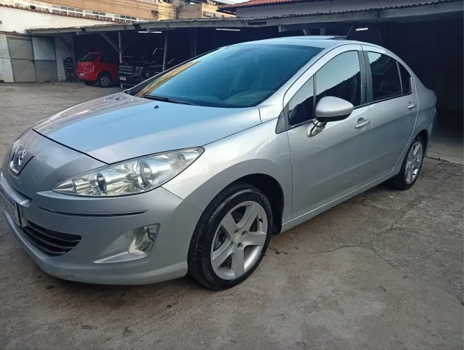 Peugeot 408 Sedan Feline 2.0 Flex 16V 4P Aut. 2012